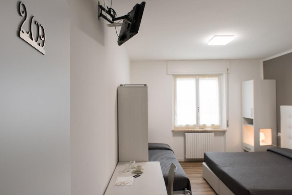 Albergo Al Sole Castelnuovo del Garda Eksteriør bilde