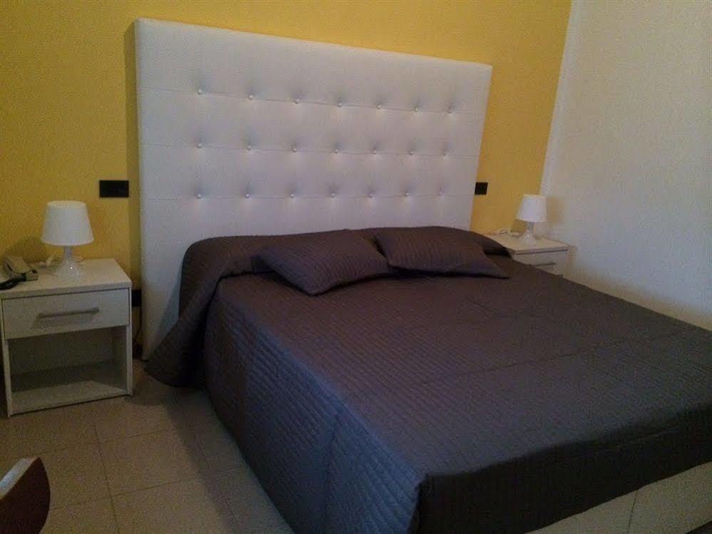 Albergo Al Sole Castelnuovo del Garda Eksteriør bilde