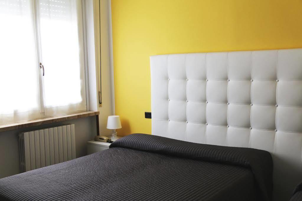 Albergo Al Sole Castelnuovo del Garda Eksteriør bilde